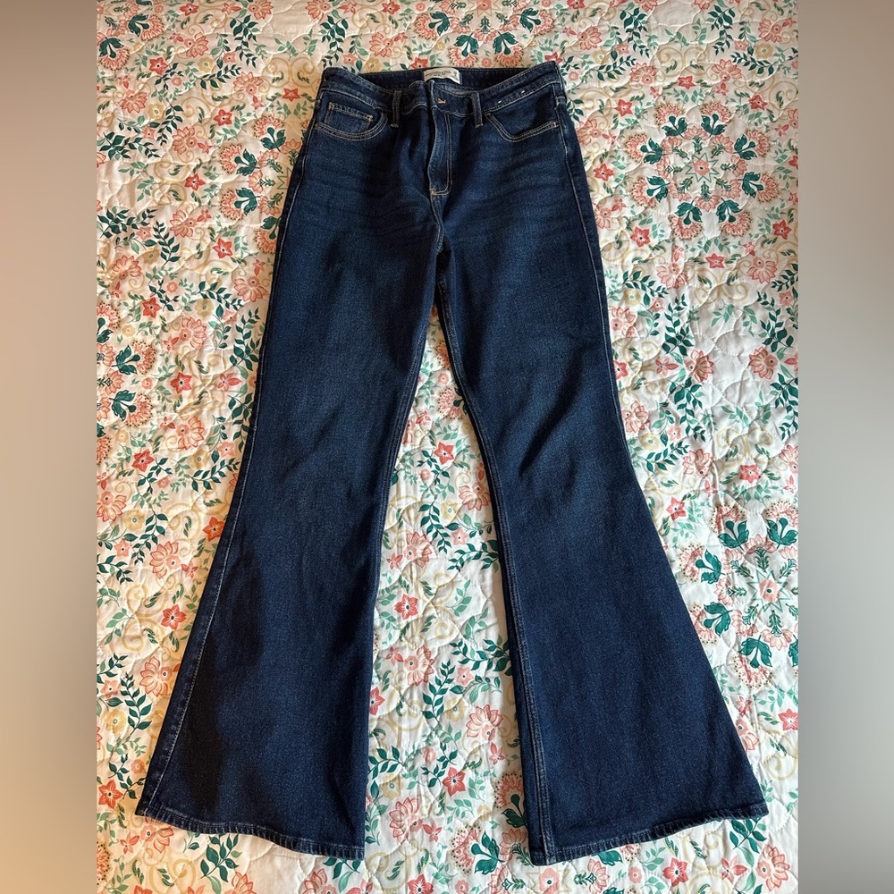 Abercrombie & Fitch Vintage Flare High Rise Size 8R